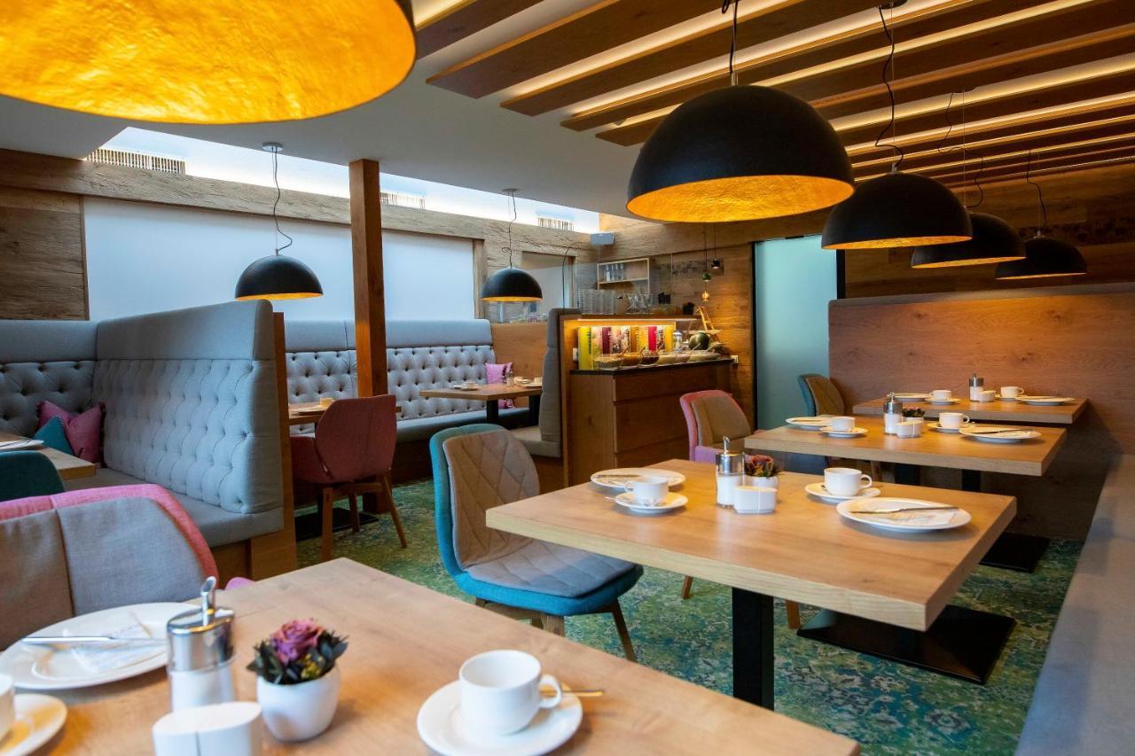 Hotel Lucia Damüls Eksteriør billede